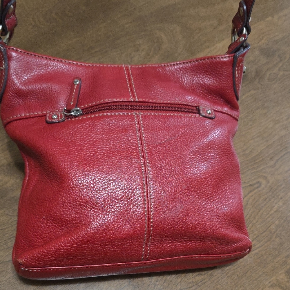 Tignanello Chic Red Leather Crossbody Bag‎ Lightweight Casual Small Bag - Picture 5 of 16